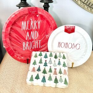 NWT Rae Dunn MERRY and BRIGHT/ HO HO HO🎄Plate Bundle